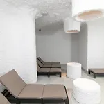 Hotel Hvoya & 3*