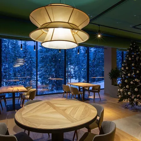 Hvoya & Hotel 3*