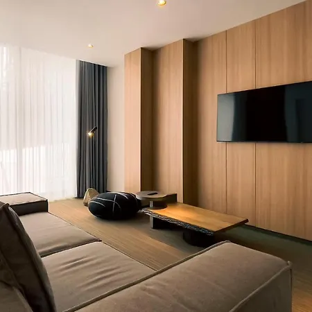 Hotel Hvoya 3*
