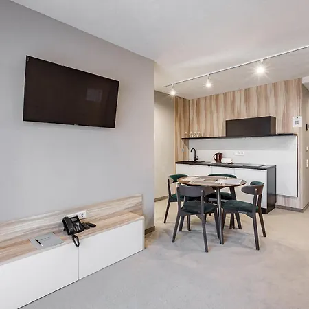 Hvoya Hotel 3*