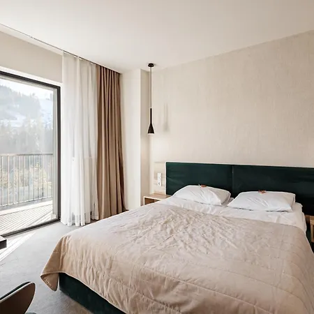 Hvoya 3* Boekovel