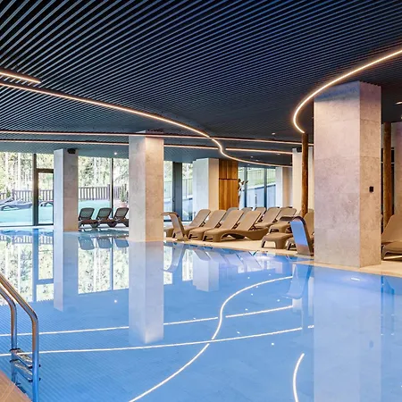 Hvoya & Hotell 3*