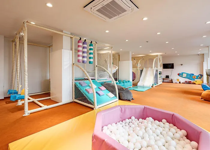 Hotel Hvoya &
