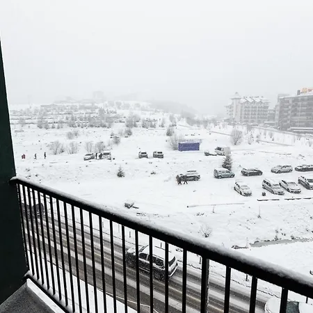 Hvoya & Bukovel