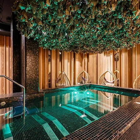 Hvoya & Μπούκοβελ